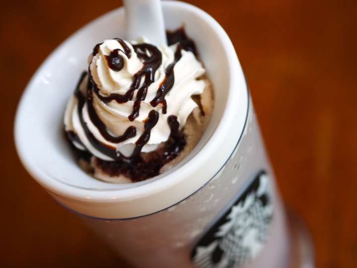 家でもスタバ！フローズンドリンクメーカーで作ってみた | GoodsPress