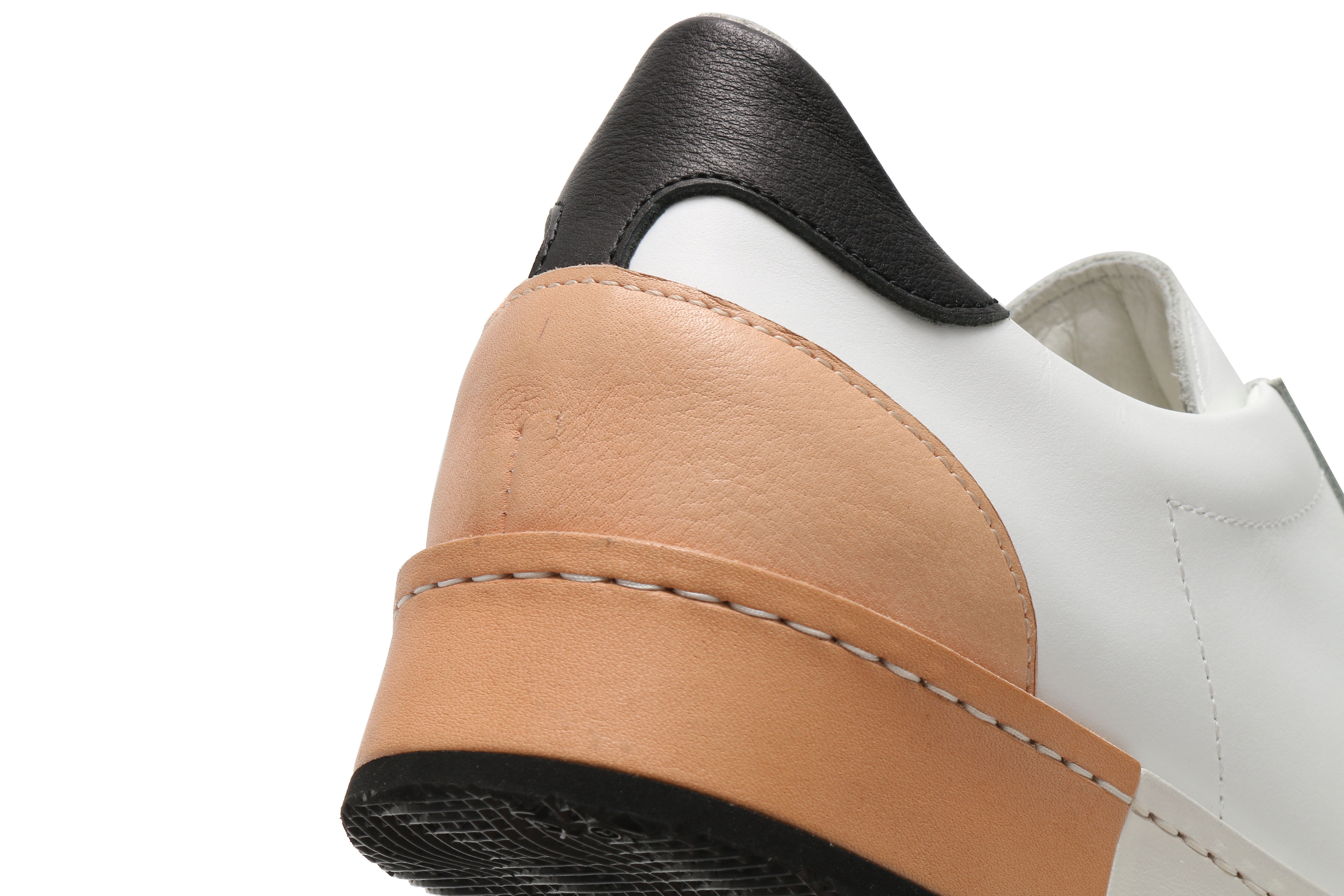 Made in Japanの技が光る、大人の革スニーカー | ＆GP - Part 2