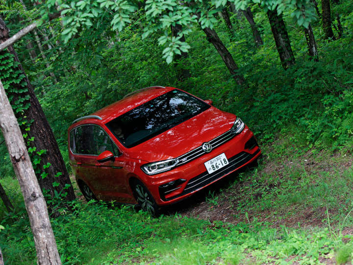 ゴルフ トゥーラン Rライン試乗】日本車とは違う！これがVW流