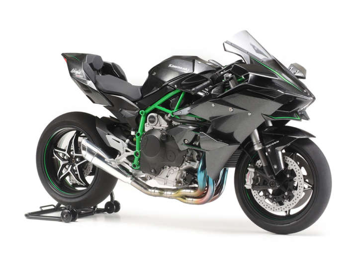 最速400km/h！現代最強のバイク「Ninja H2R」をタミヤがモデル化