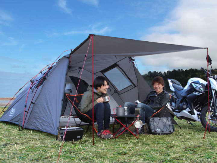 広い前室がうれしい！ゆったり使えるワンタッチテント | GoodsPress