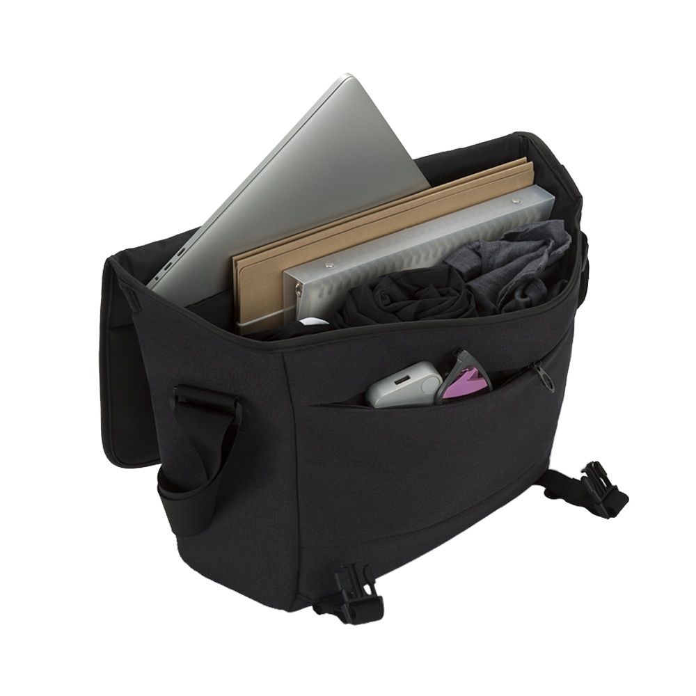 [インケース] Compass Duffelバック　極美品　Apple社公認 インケース] Compass Duffelバック極美品Apple社公認