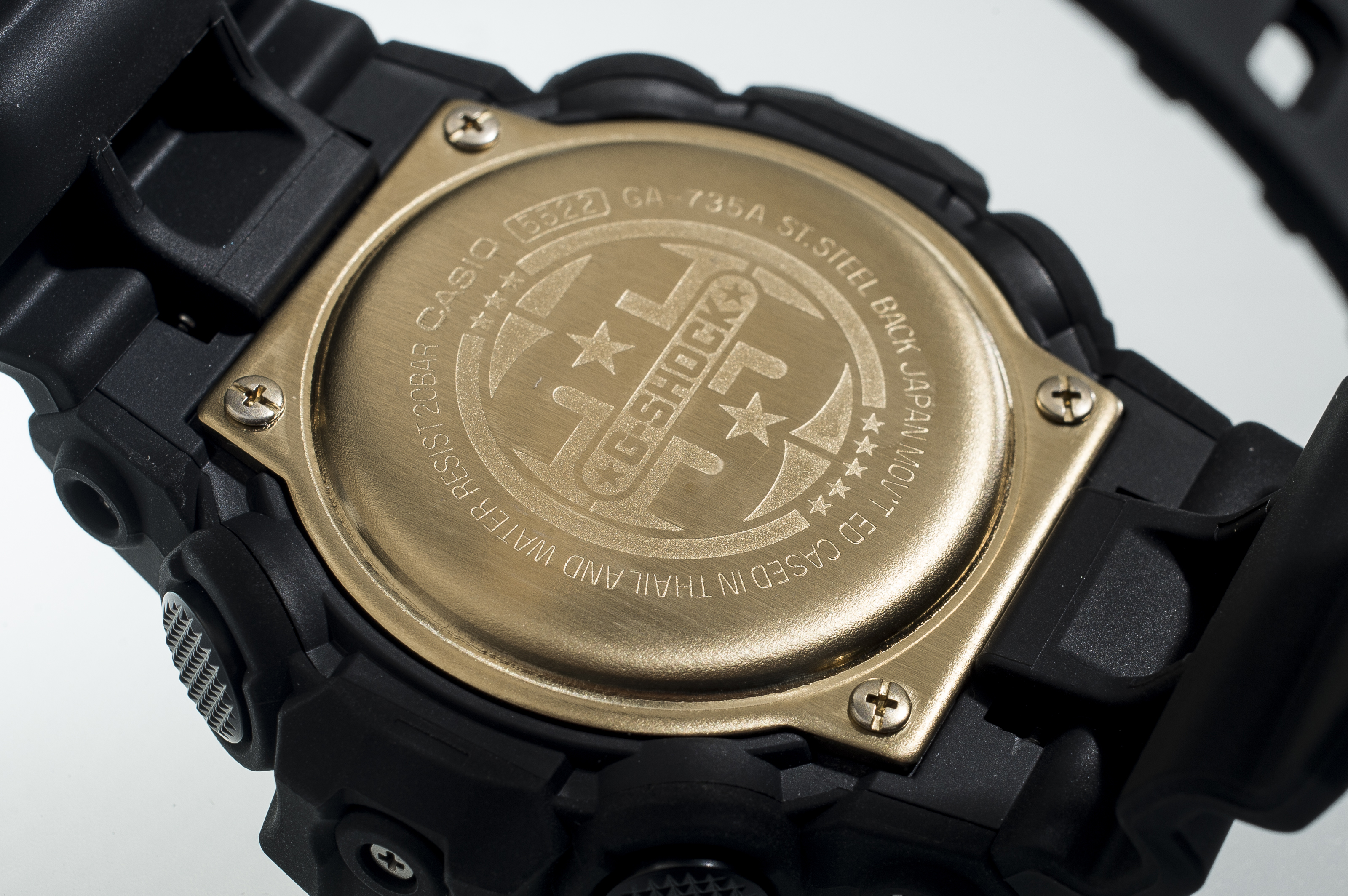 G-SHOCK」35年の進化とブラックの存在感――タフで高級感ある