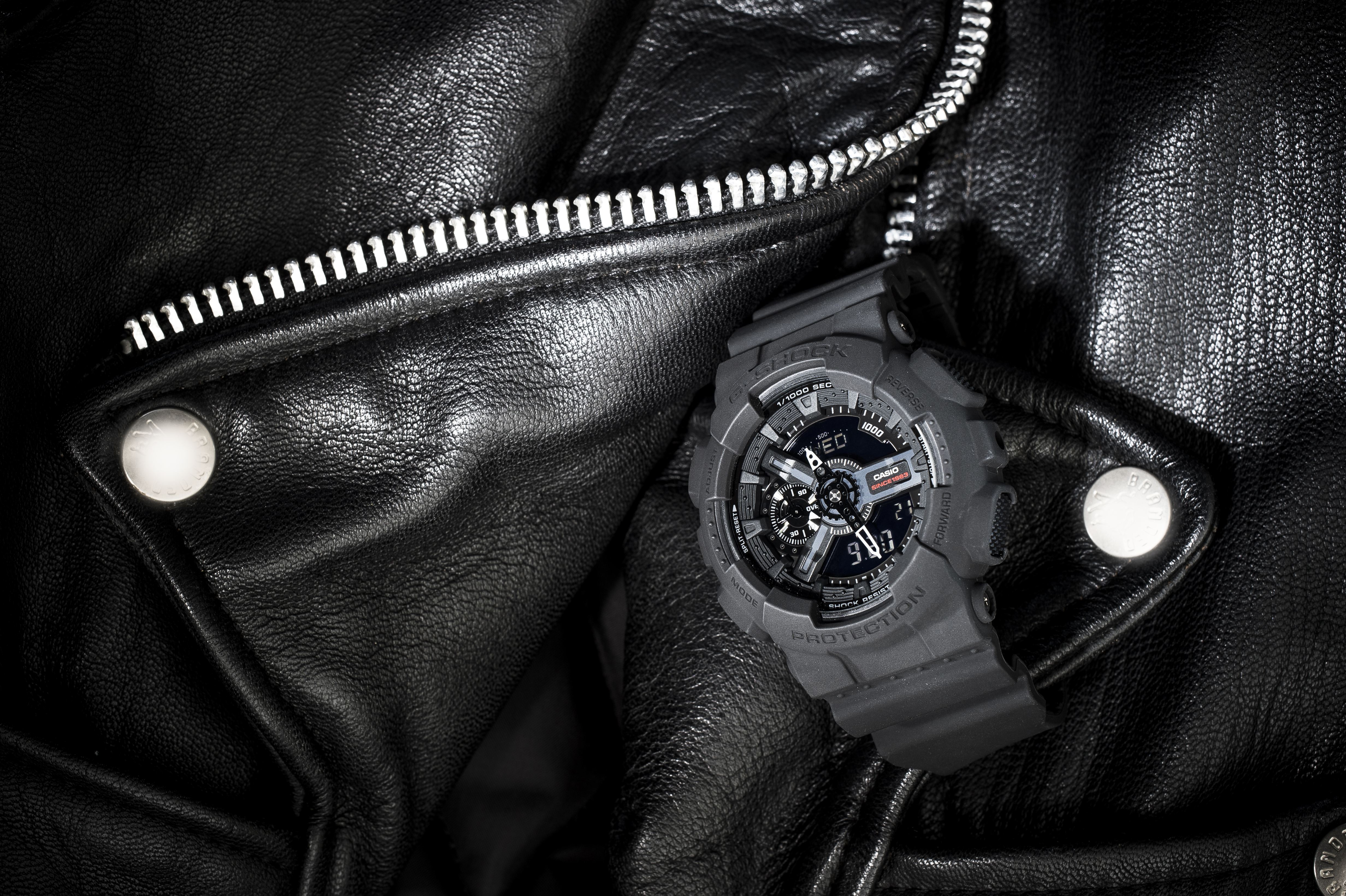 G-SHOCK 35周年記念モデル ビッグバンブラック GW-5035A-1JR