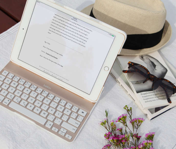 iPad第5世代／iPad Air対応のスタイリッシュなキーボードケース