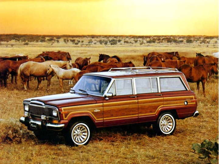 アメ車だけじゃない！日本車にもあったウッドパネルの人気が再燃