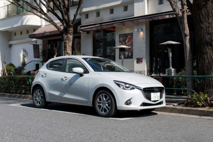 マツダ デミオ ノーブルクリムゾン試乗】真っ赤な