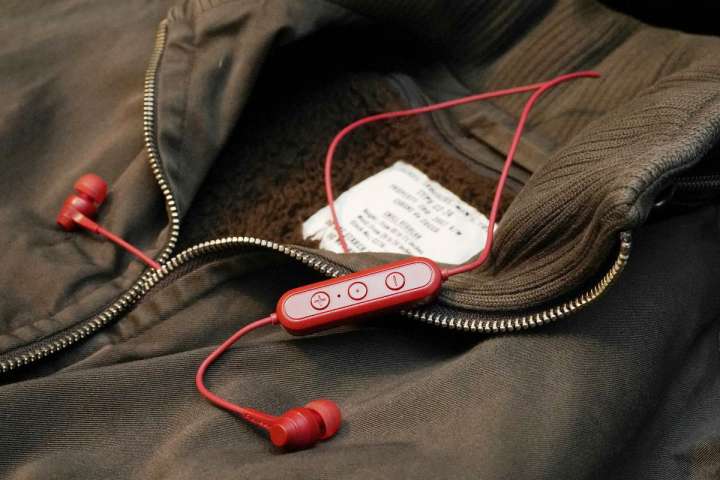 3000円台なのに音質◎！パイオニアの高コスパワイヤレス「SE-C4BT
