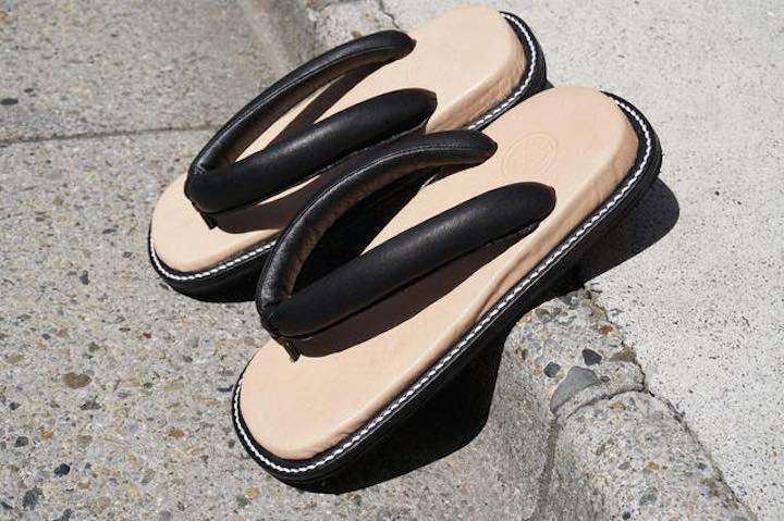 伝統と最新技術の融合！「レザー雪駄」が新しい！ | GoodsPress Web