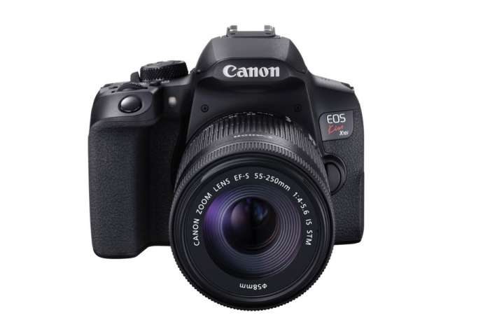 Canon EOS Kiss X10i デジタル一眼レフカメラ Amazon | Canon デジタル一眼レフカメラ EOS Kiss X10i ダブルズーム