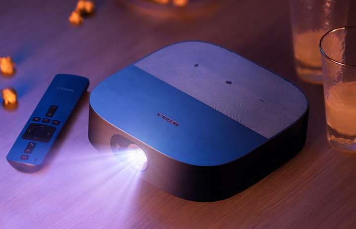 ピ*ಣ様 【極美品】　Nebula Vega Portable ネビュラ ベガ 補正機能で置き場所が自由！エンタメがもっと身近になります