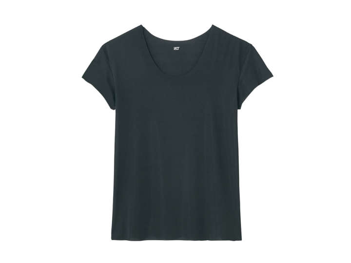 夏のTシャツスタイルで気になる汗ジミは専用インナーで解決！ | ＆GP