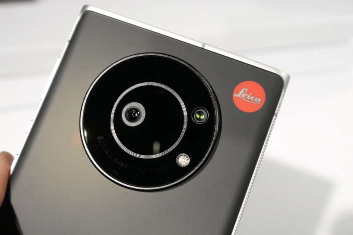 leitzphone_05-720x480.jpeg