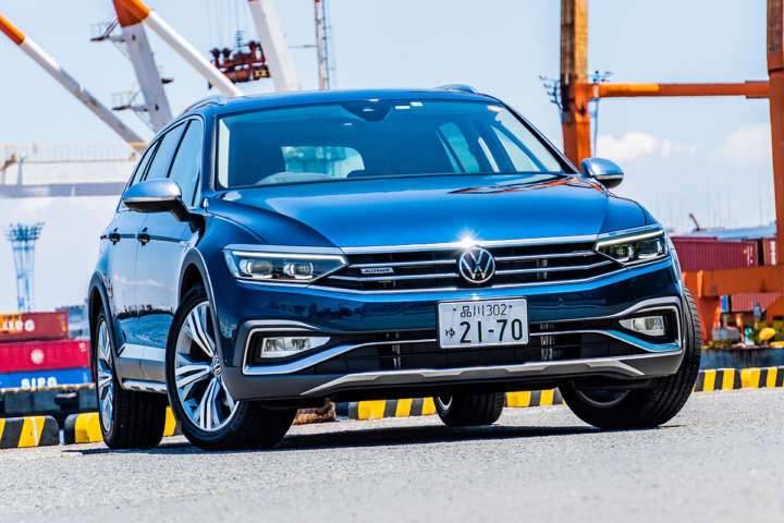 フォルクスワーゲン 元F1王者ジェンソン・バトンの「1番」マシン、VWタイプ2がオークション