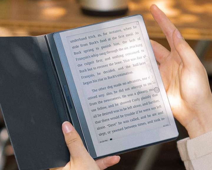 アカウントフォローで送料無料！アンリアレイジ Book-in-book A REAL UN REAL AGE | ANREALAGE |本 | 通販 | Amazon