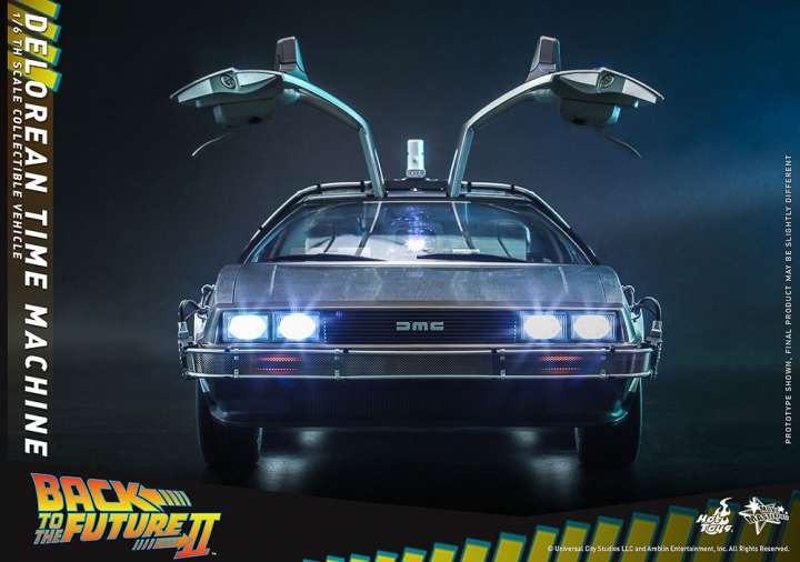 大迫力の1/6スケールでデロリアンを完全再現！ちなみにモチーフはPART2