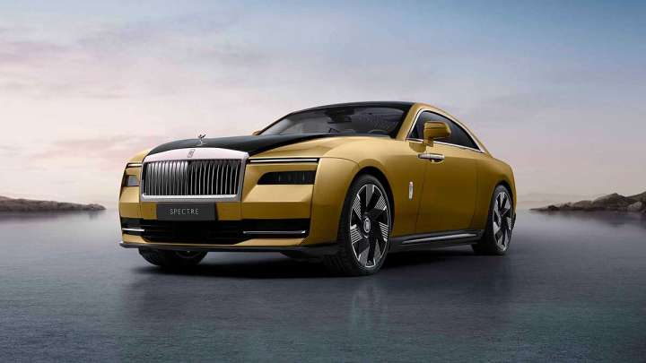 221024_RollsRoyce_04-720x405.jpg