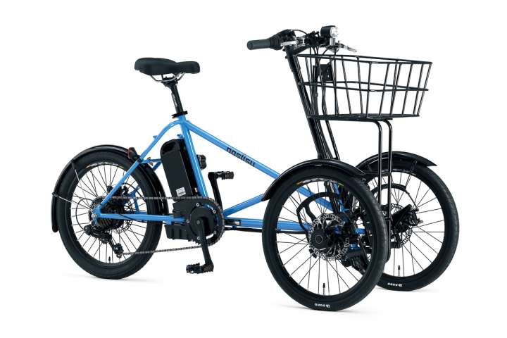 移動手段の新しい選択肢。カワサキが手掛ける電動3輪ビークルに熱視線