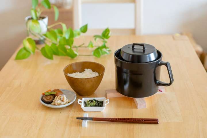 火にかけて約28分。1～1.5合をおいしく炊ける「土鍋マグ」は炊飯以外に