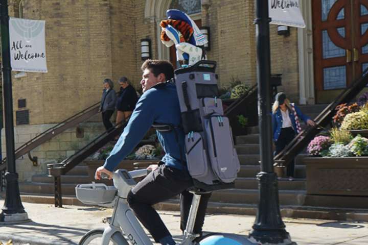 オシャレ〜〜何にでもあいます。プライベート ゴルフに自転車に オシャレ〜〜何にでもあいます。プライベート ゴルフに自転車に