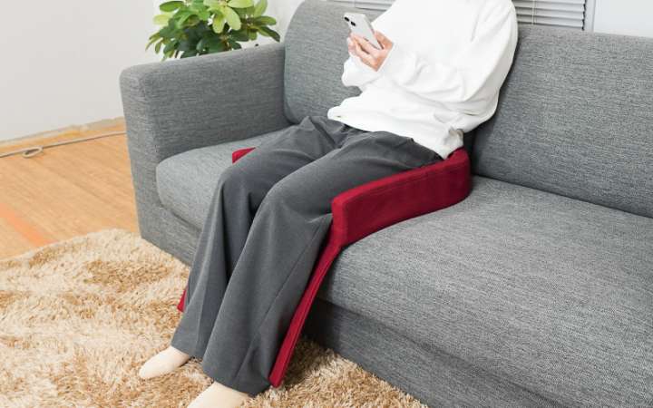 【送料込】電車座席シートのソファー 送料込】電車座席シートのソファー ずっとふぁさふぁさしてしまうやつ