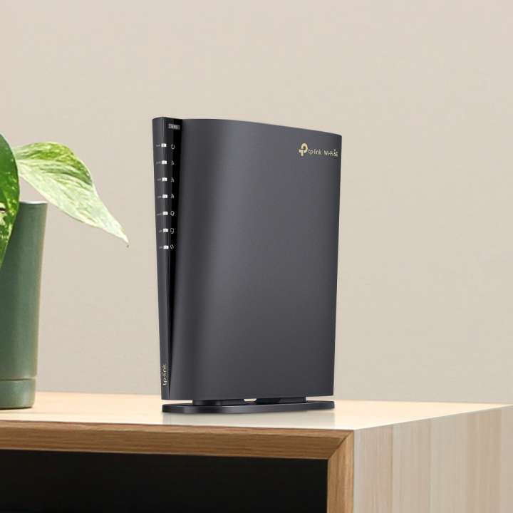 3つの周波数で高速通信！Wi-Fiルーターで4K動画もゲーム快適にできるっ