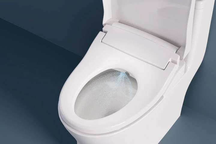 ウルトラファインバブルで便器もノズルもおしりも清潔に！東芝の温水