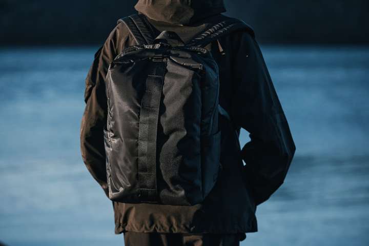 毎回人気の「White Mountaineering X BRIEFING」も第9弾に！今回は素材