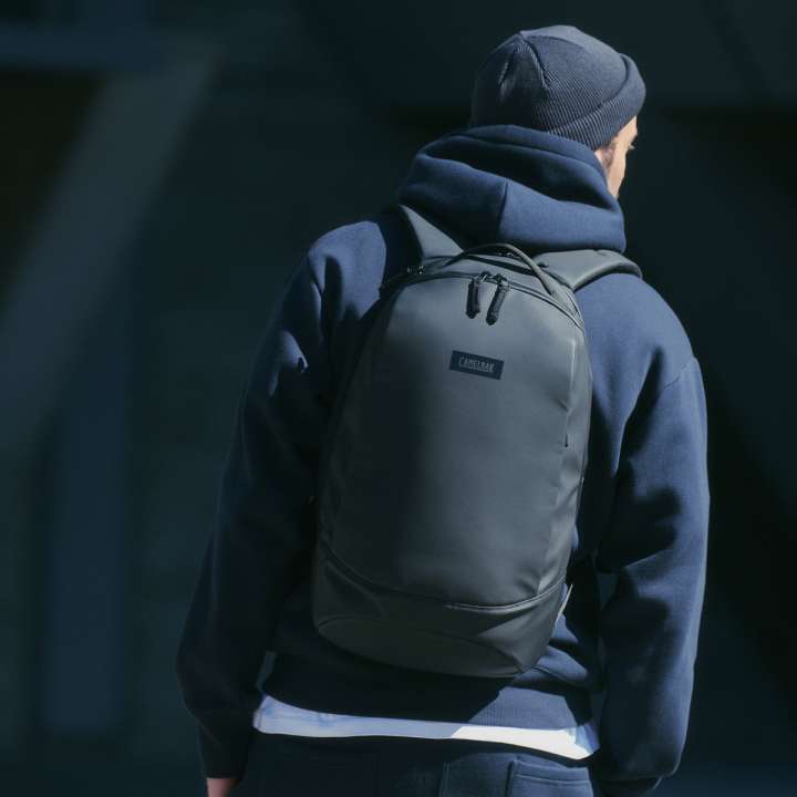 CAMELBAK モールシステムバックパック ブラック Amazon.com : CamelBak Stealth Tactical Hydration Pack with