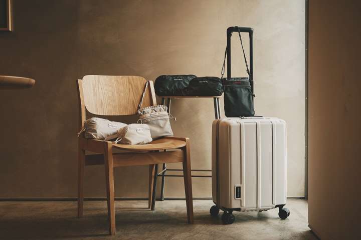 毎回人気のサコッシュトートも登場！BRIEFING × DEAN & DELUCAのコラボ