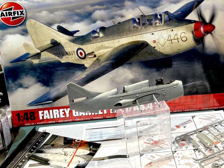 ★プラモデル 模型 フェアリー ガネット イギリス海軍 XG797 エアフィックス 1/48 フェアリーガネット AS.1/AS.4|イギリス