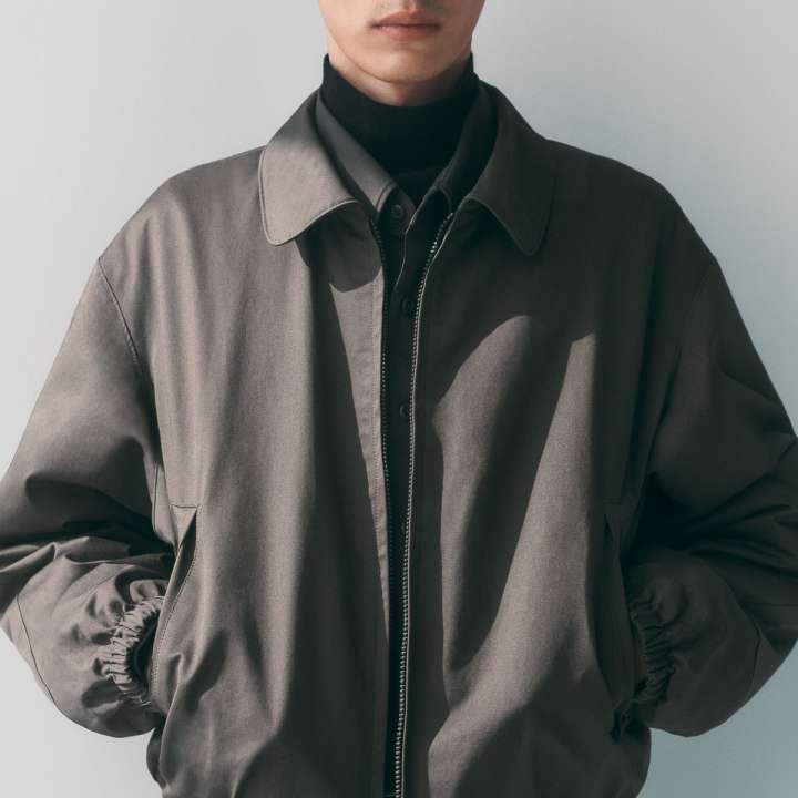 ユニクロU ブロックテックユーティリティパーカ ダークグレーS