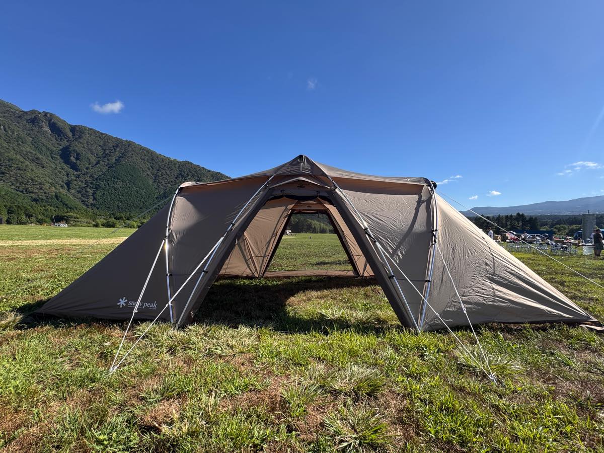 コスパ良すぎでしょ!? スノーピーク品質＋設営しやすい「ランド
