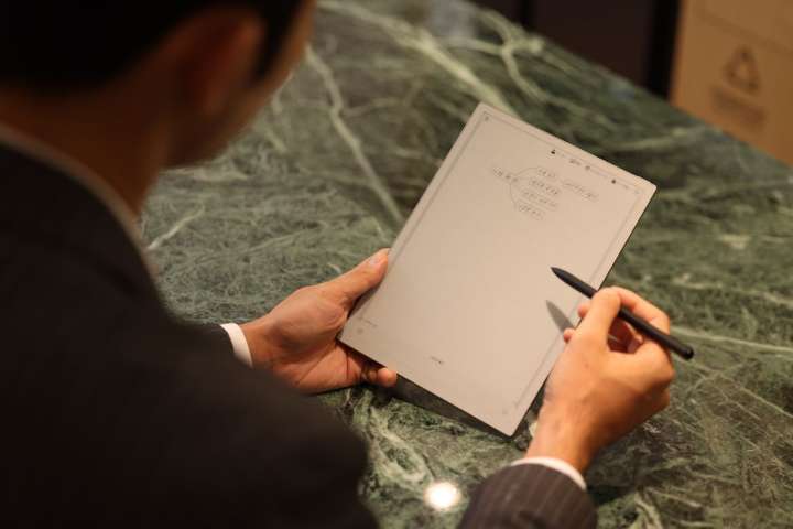 会議、打ち合わせ、アイデア出し… それ全部「iFLYTEK AINOTE 2」で超