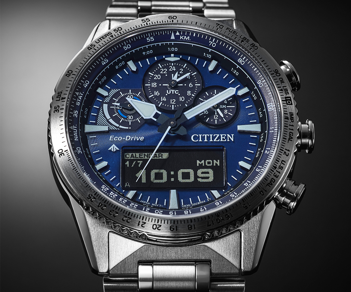 【稼働品】CITIZEN PROMASTER デジタルアナログコンビネーション 現代技術が磨き上げた