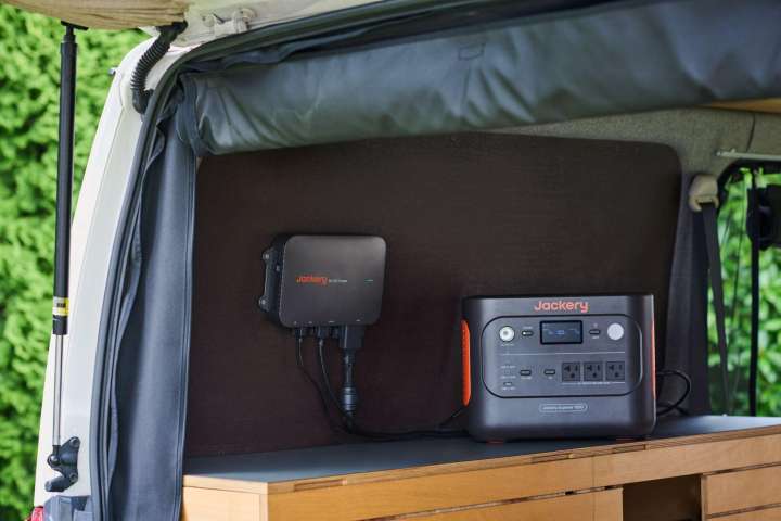ポタ電の充電忘れちゃった！だったらジャクリの走行充電器で移動し