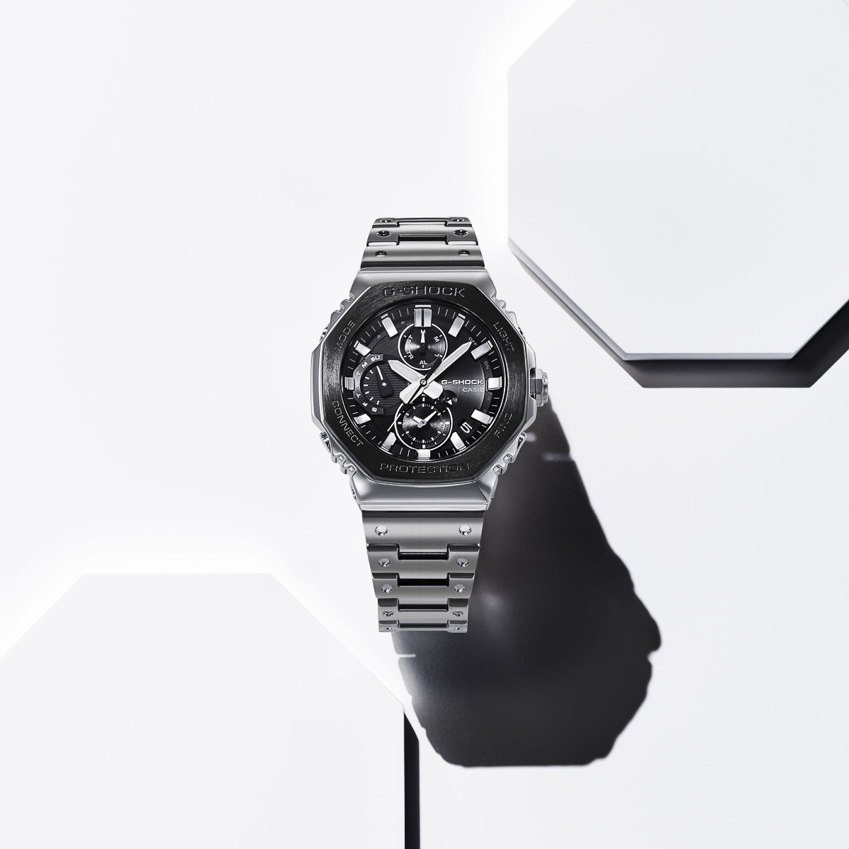 ブラック×シルバーの洗練。G-SHOCKの“人気者”が見せる新たな表情