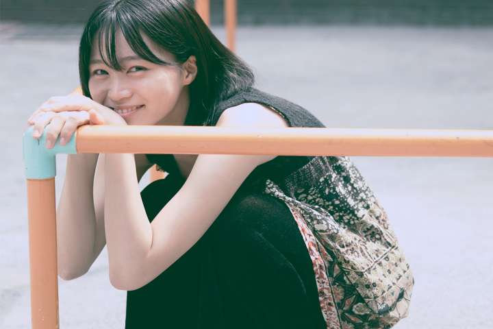 参考写真！購入不可！ 気分の上がるデザインと確かな描写力。Nikon「Zf」は