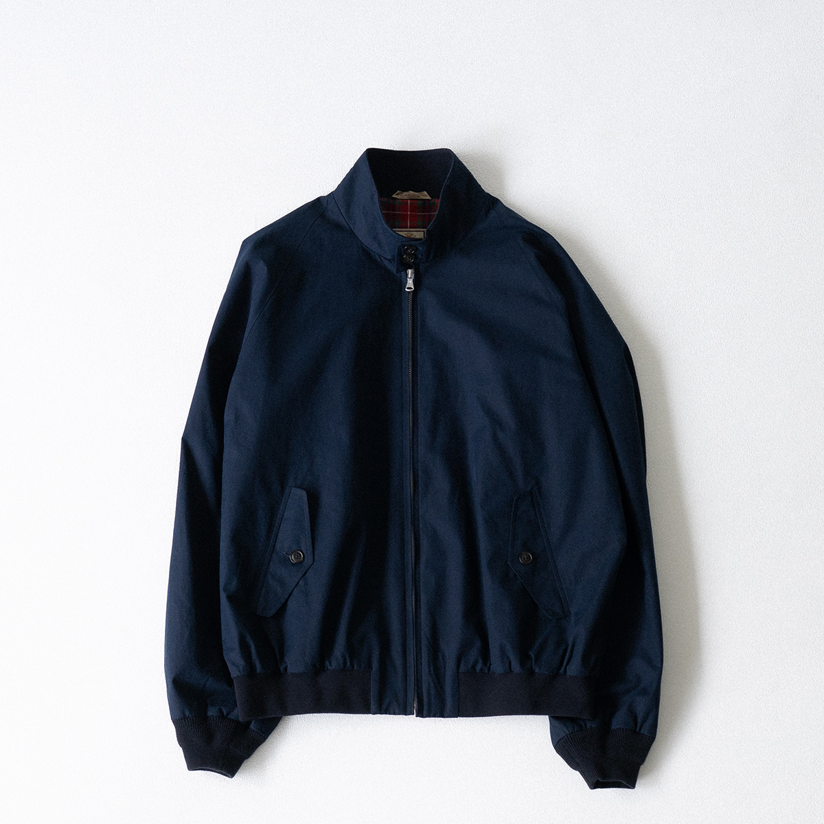 設立50周年を迎えるシップス。トラッドな空気が溢れる逸品たちは大人こそ欲しくなるものばかり