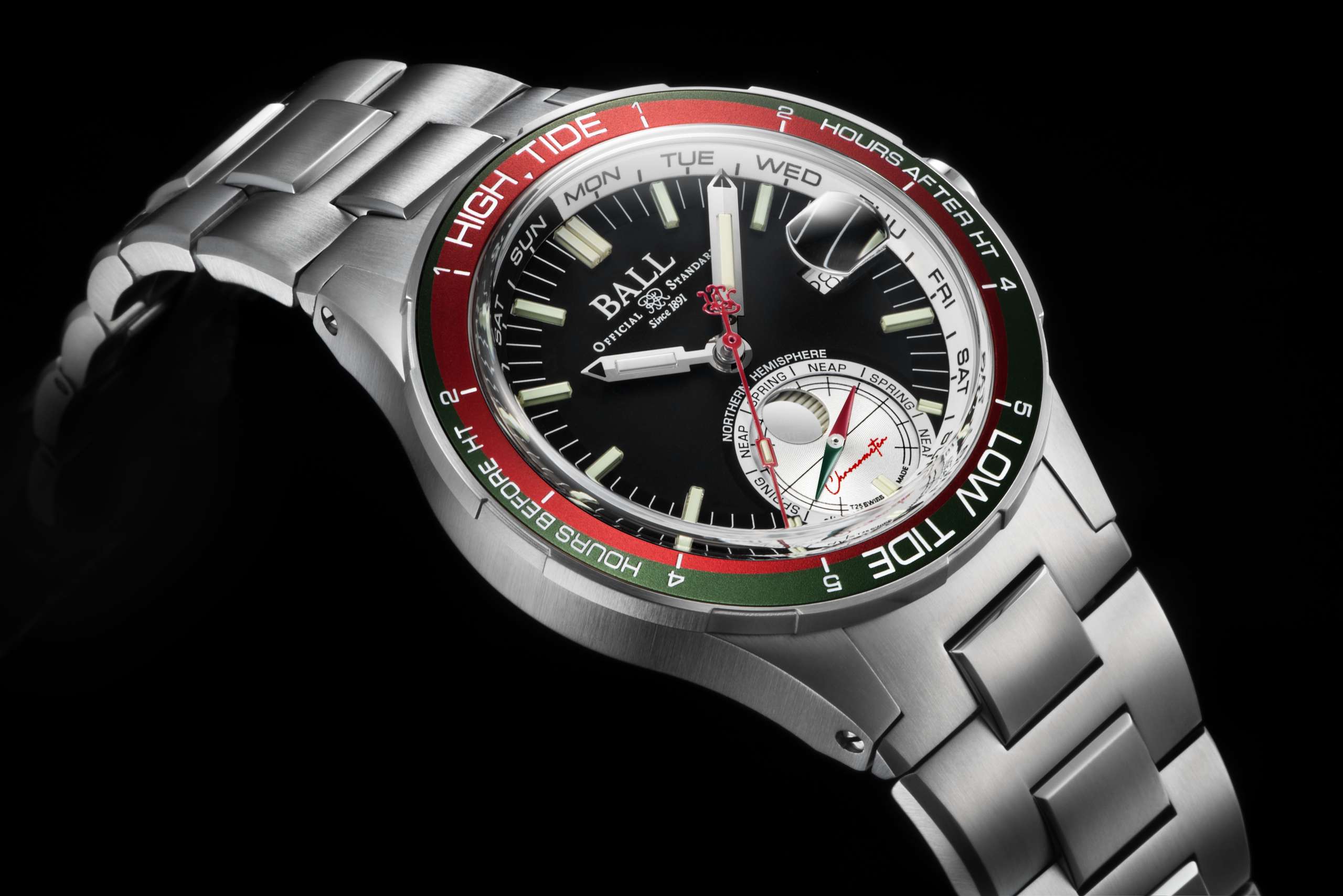 満潮・干潮をひと目で把握。ボールウォッチの潮汐表示機能付き機械式腕時計が海遊びの精度を上げる！