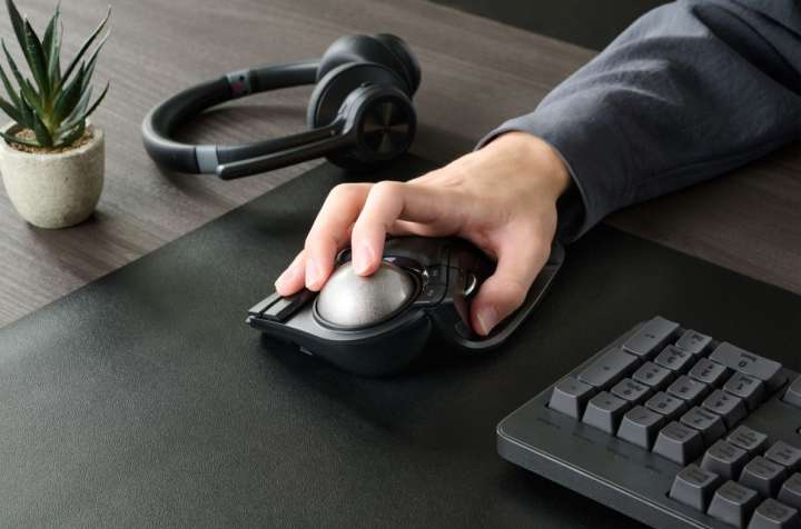 こだわりが過ぎるトラックボール「HUGE PLUS」誕生。これは慣れると