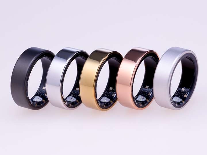 自分の睡眠・体調を解き明かす？ 最大14日間も連続使用できて自分の