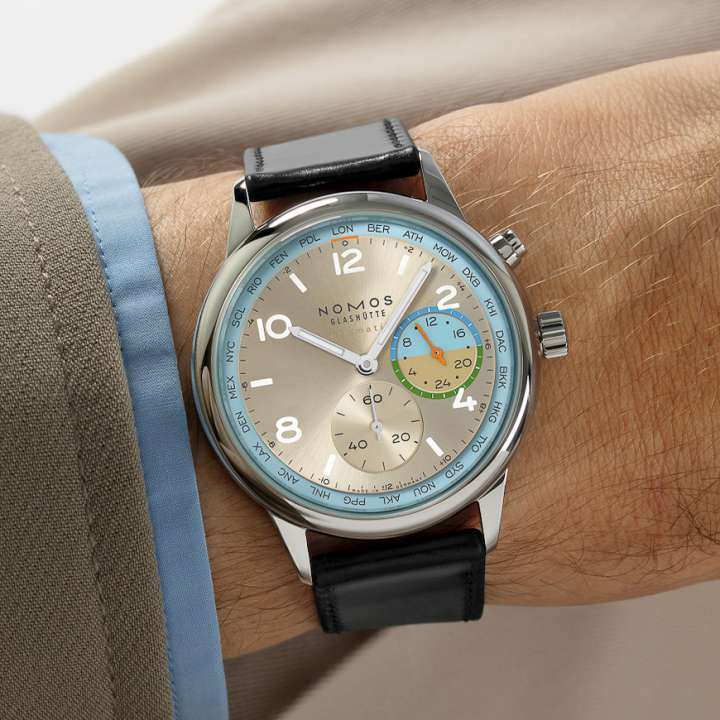 世界限定175本！ 2026年はエレガントな腕時計で大人の空気感を演出して