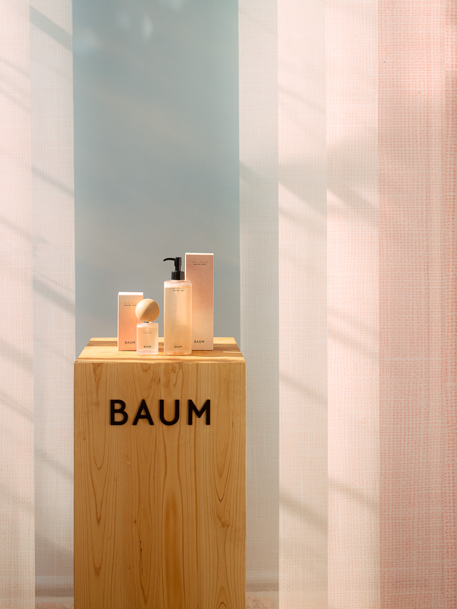 好印象を呼び込む爽やかさと落ち着きある香り。BAUMの「サクラツリー」は大人のメンズも使いやすいフレグランス