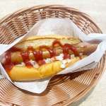 ▲ホットドッグはダイエットやボディメイクには不向き