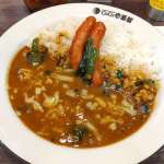 ▲1,112円（ポークカレー591円＋ソーセージ2本158円＋ハーフほうれん草121円＋チーズ242円／税込）