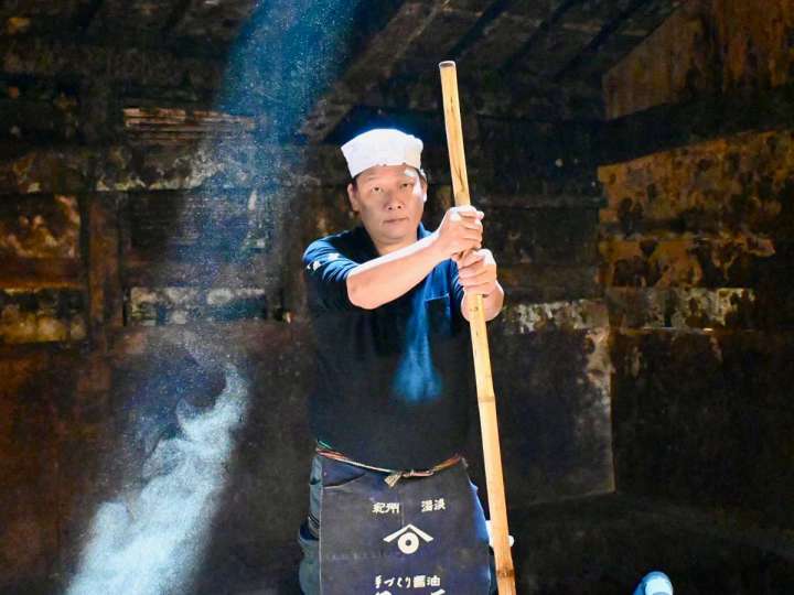 ▲角長の七代目・加納恒儀さん