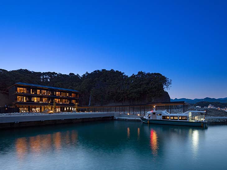一島一旅館だけの大人の旅へ。船で行く孤島の宿『熊野別邸 中の島』（和歌山）で体験した絶景・名湯・絶品グルメ