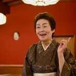 ▲大女将の浮田君江さん。楽しそうにお話しされる姿に見入ってしまいます