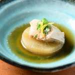 ▲定番のぶり大根も、本場で食べると鮮度と脂のノリが違う!